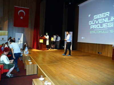 2016